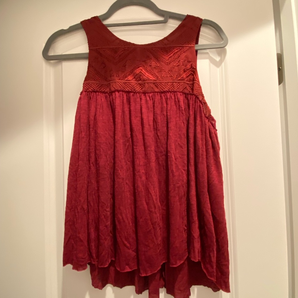 American Eagle medium tank top with keyhole back